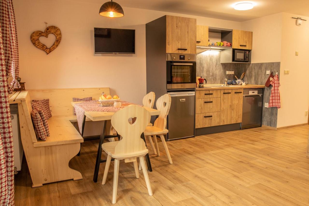 Apartmany Kulna Boží Dar エクステリア 写真